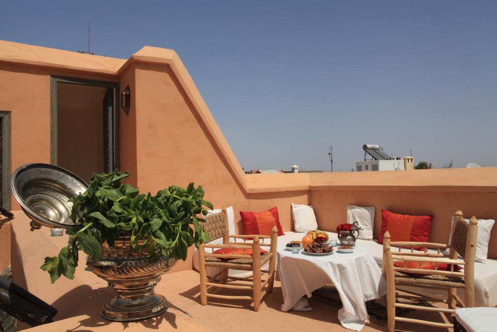 Riad Dar Aicha En Exclusivite Marrakesh Exterior photo